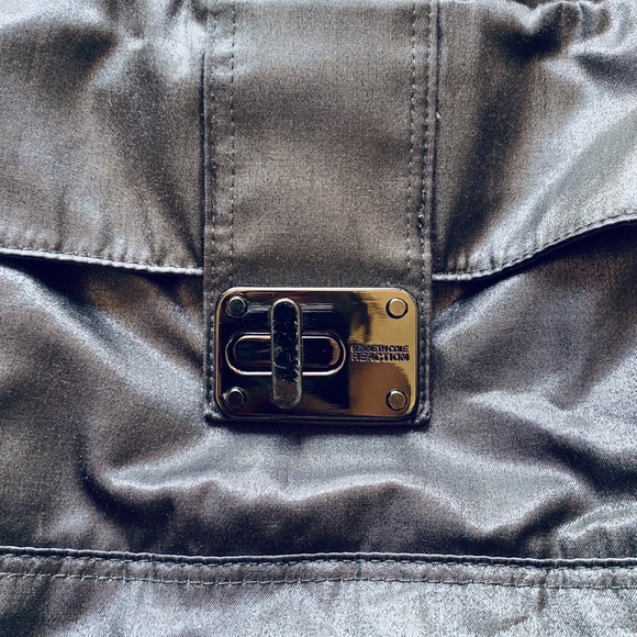 💋Kenneth Cole Metallic Black Tote Purses Handbags - Picture 3 of 3